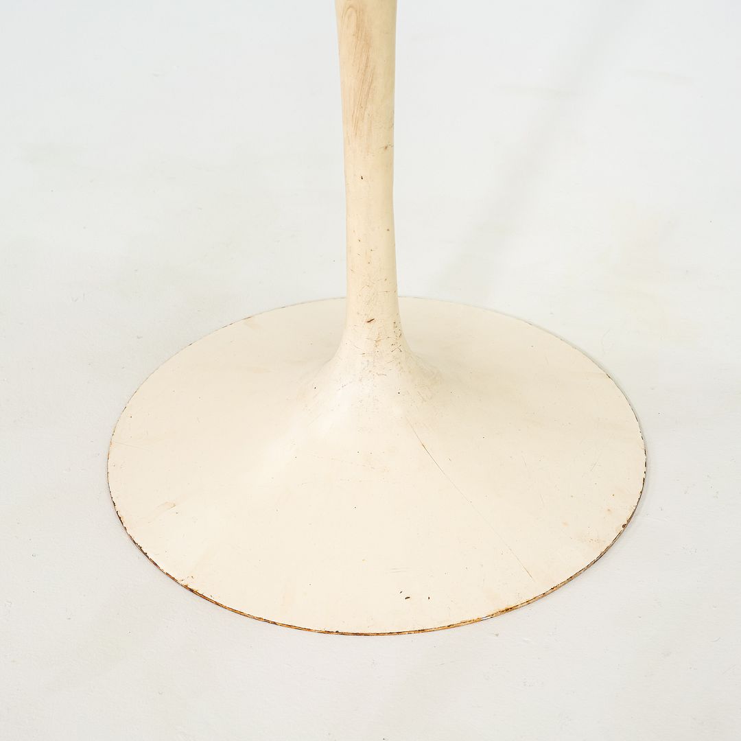 1960s Eero Saarinen Knoll Tulip Pedestal Dining Table 42" White Top, Model 173F