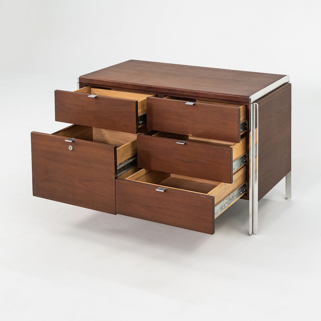 C. 1968 Alexis Yermakov of SOM for Stow Davis Electa Series 42" Credenza Cabinet