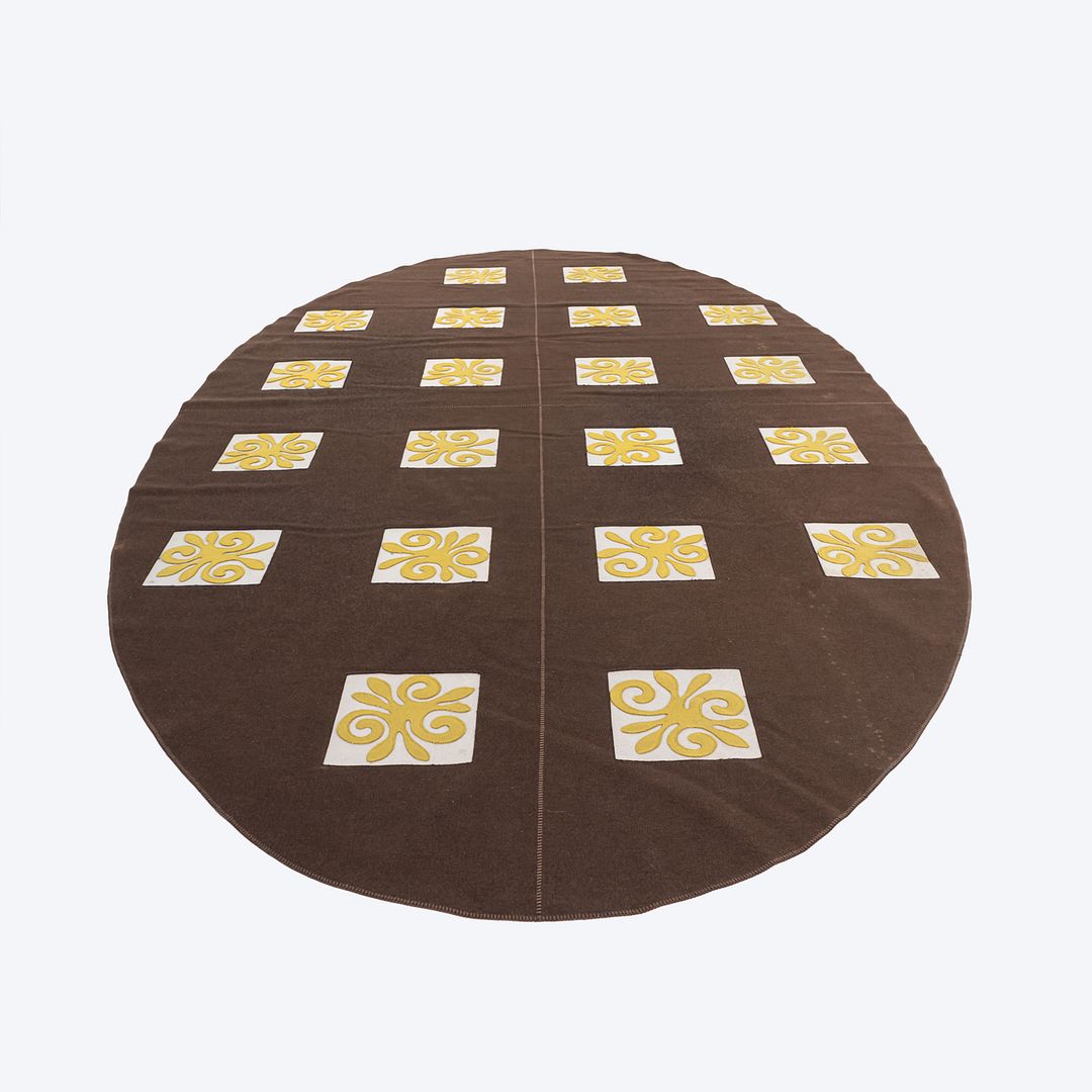 2005 Paola Lenti Rug Made in Italy 8 x 15 ft Oval in Brown and Yellow