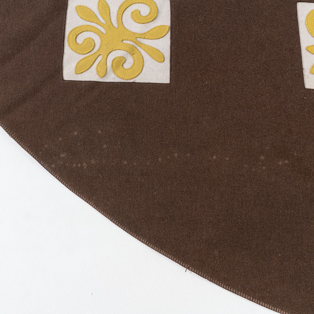 2005 Paola Lenti Rug Made in Italy 8 x 15 ft Oval in Brown and Yellow