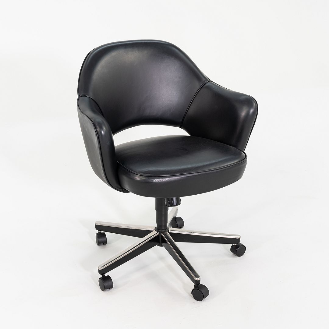 C. 2004 Eero Saarinen for Knoll Executive Desk Chairs with Arms in Black Leather 12+ Available
