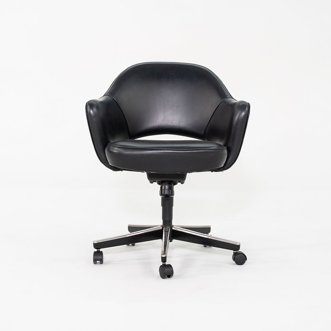 C. 2004 Eero Saarinen for Knoll Executive Desk Chairs with Arms in Black Leather 12+ Available