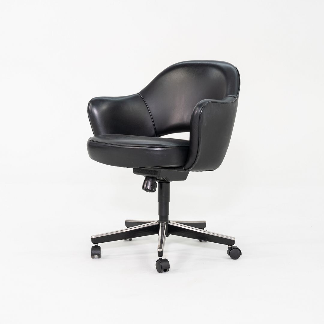 C. 2004 Eero Saarinen for Knoll Executive Desk Chairs with Arms in Black Leather 12+ Available