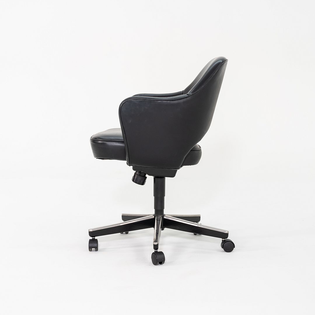 C. 2004 Eero Saarinen for Knoll Executive Desk Chairs with Arms in Black Leather 12+ Available