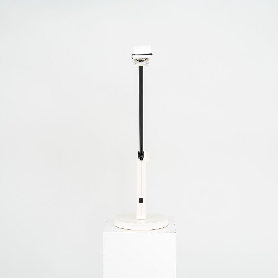 1983 Alistro Adjustable White Desk Table Lamp by Ernesto Gismondi for Artemide