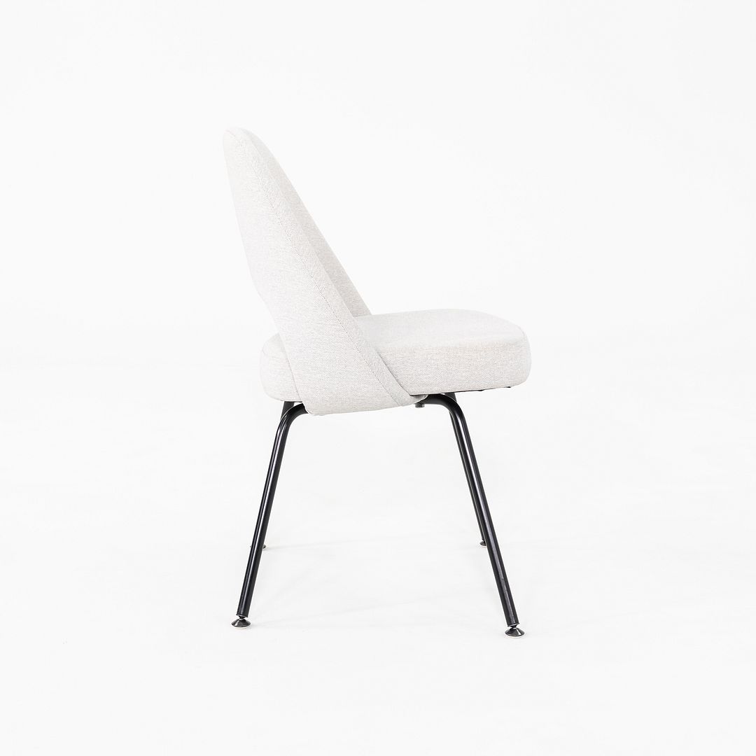 2020s Eero Saarinen for Knoll Executive Dining / Side Chair in Light Grey Fabric