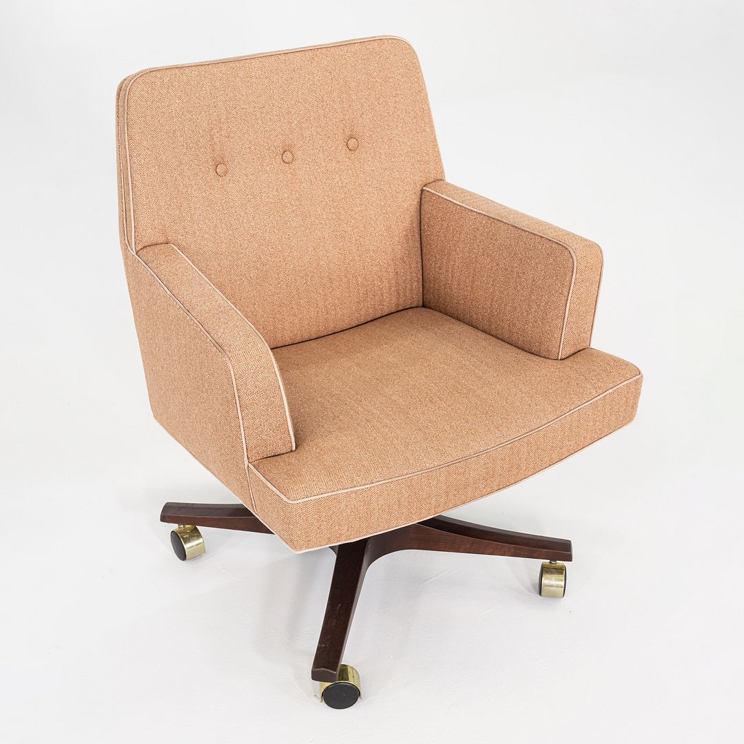 1960s Executive Desk Chair by Edward Wormley for Dunbar Tan Fabric with Piping