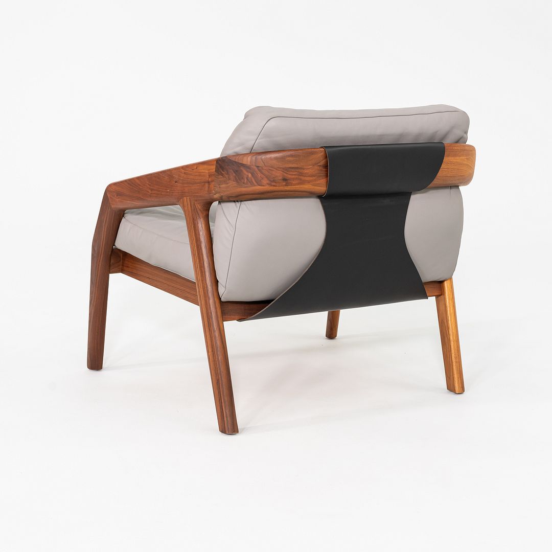 2020s Formstelle Zeitraum Friday 1 Lounge Chair Walnut & Grey Leather 2x Avail