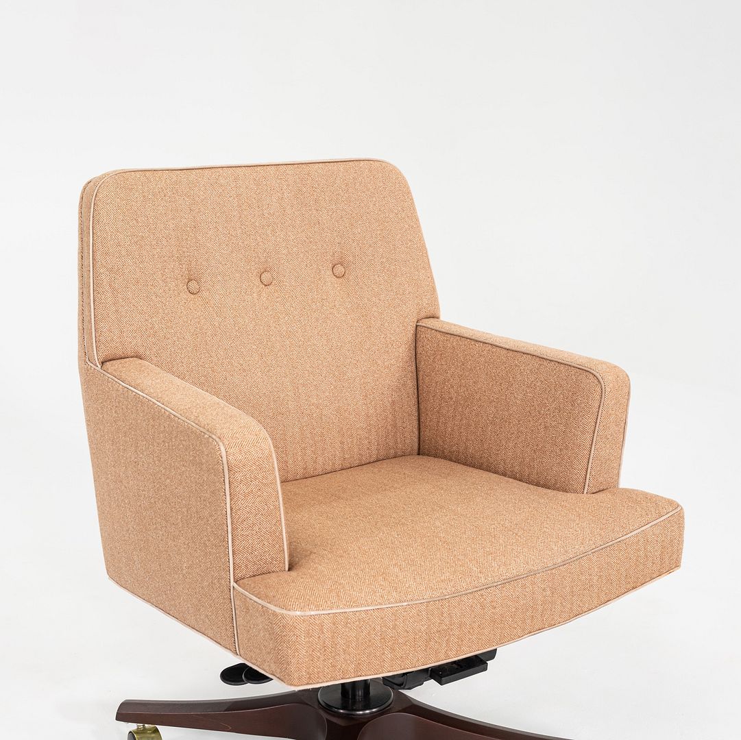 1960s Executive Desk Chair by Edward Wormley for Dunbar Tan Herringbone Fabric