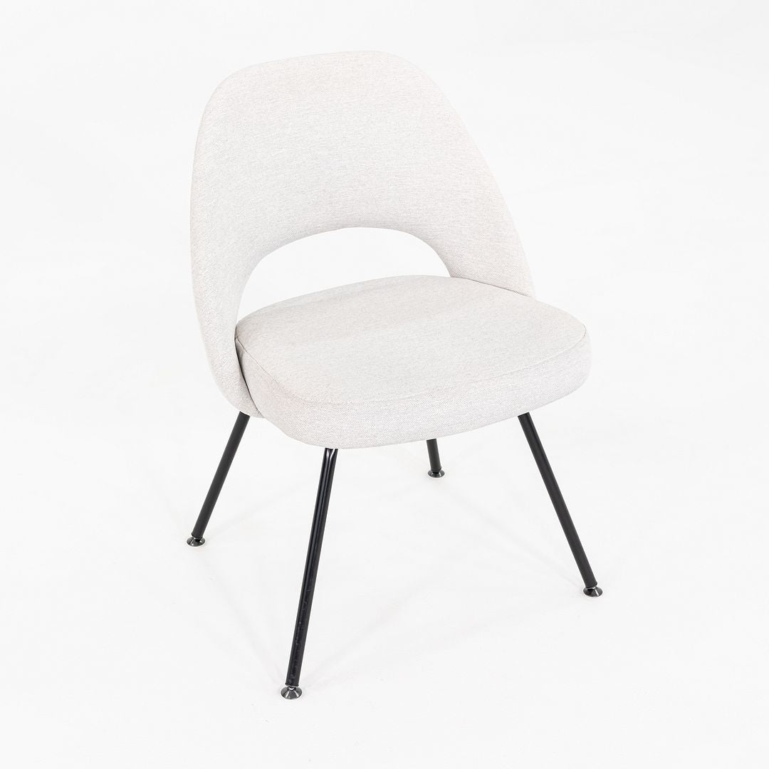 2020s Eero Saarinen for Knoll Executive Dining / Side Chair in Light Grey Fabric