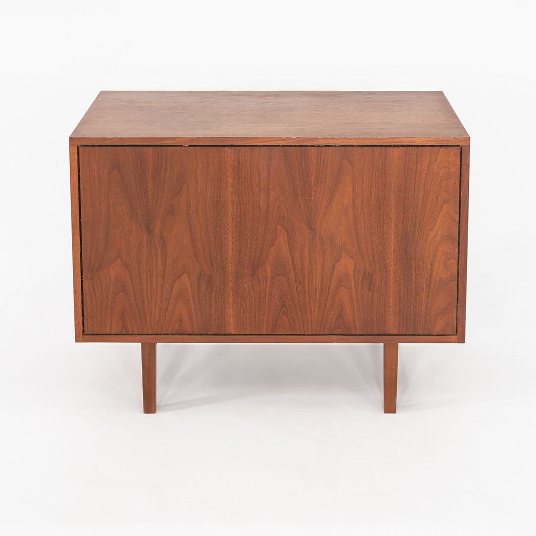 1970s Florence Knoll 2-Position Cabinet / Credenza w/ 4 Drawers in Walnut 36"