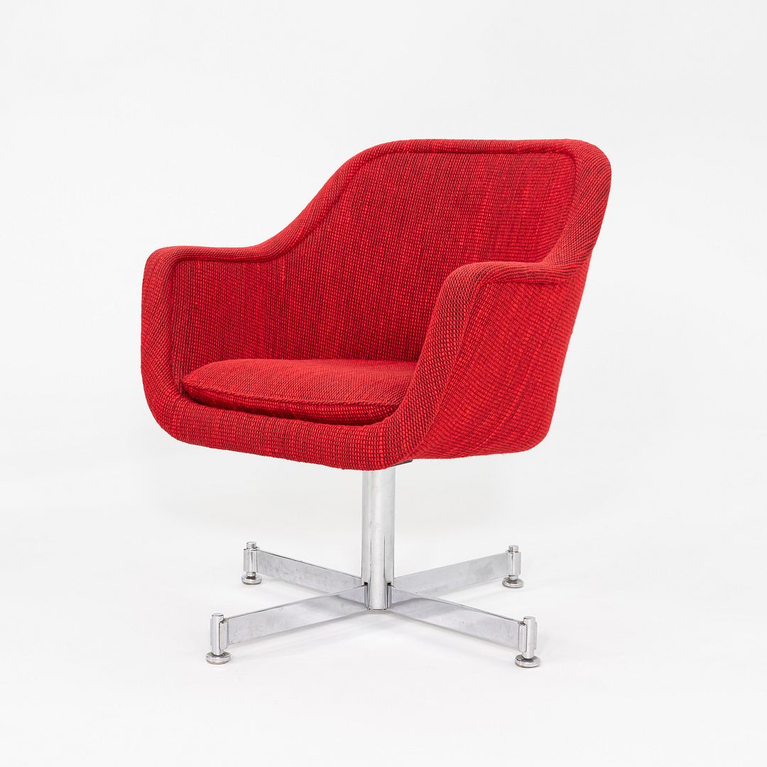 1970s Ward Bennett for Brickel Associates Bumper Swivel Armchair in Red Fabric