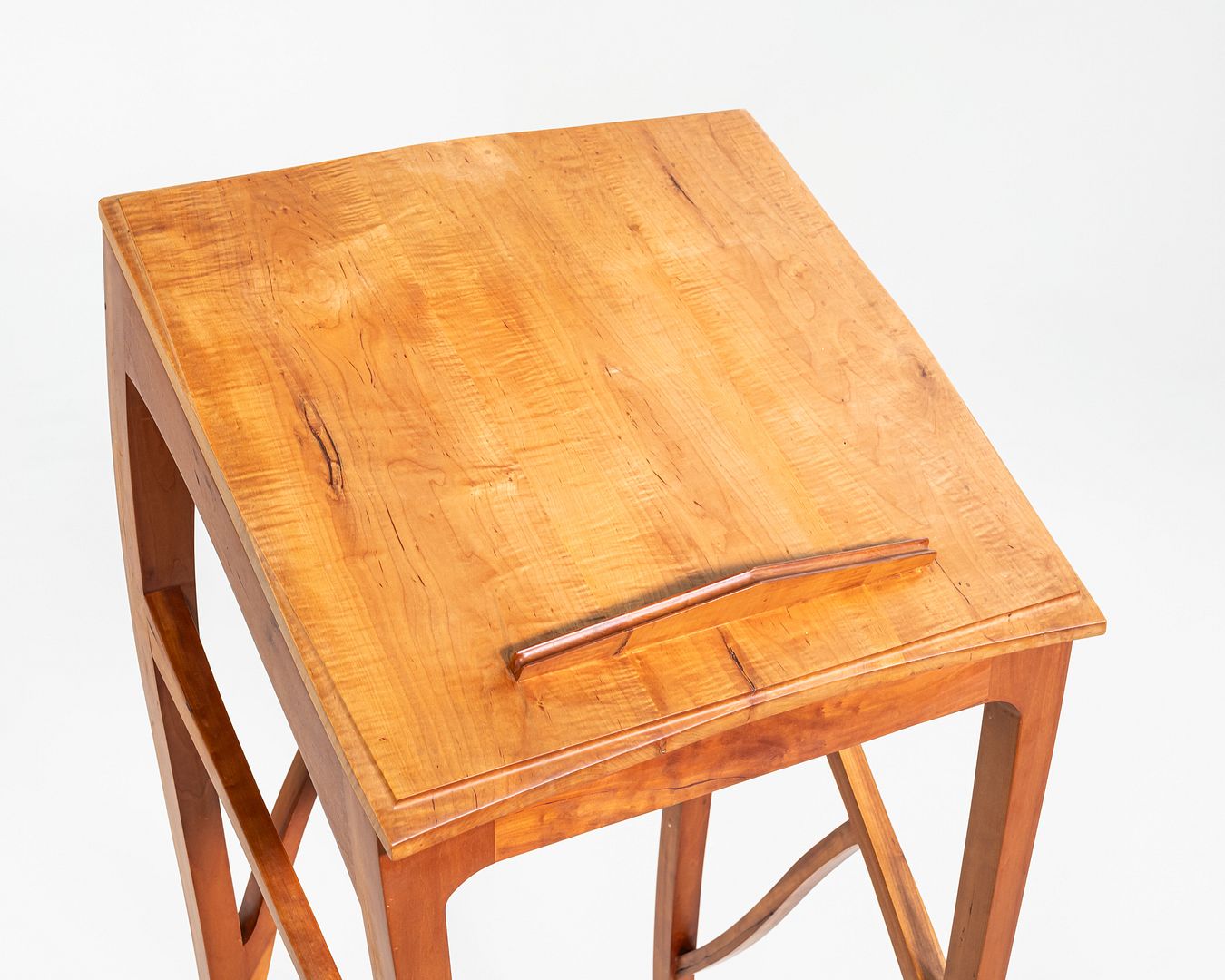 C. 1990s Organic Modern Studio-Crafted Podium Lectern in Pennsylvania Cherry