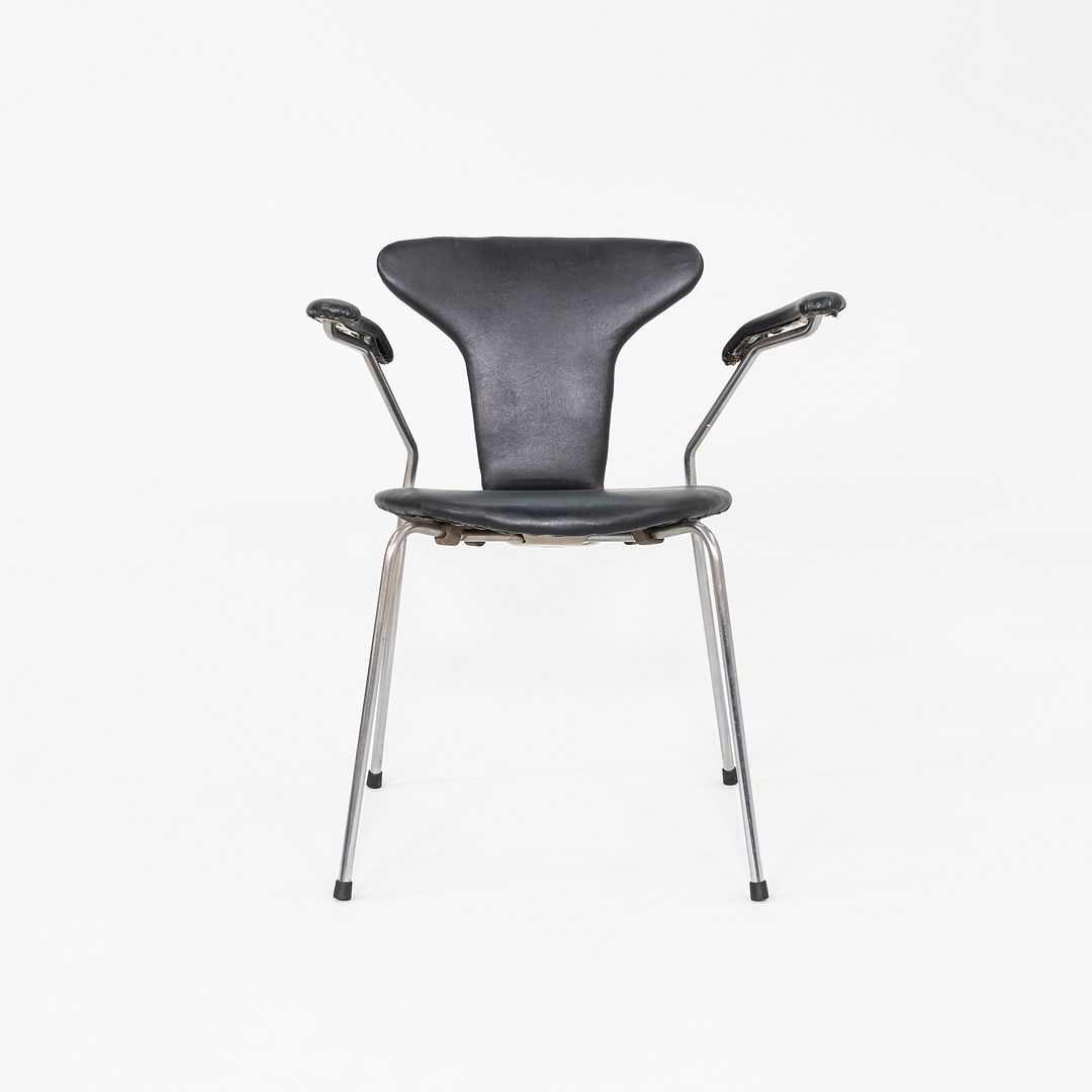 1960s Pair of Arne Jacobsen Fritz Hansen Model 3105 Mosquito Dining Armchairs