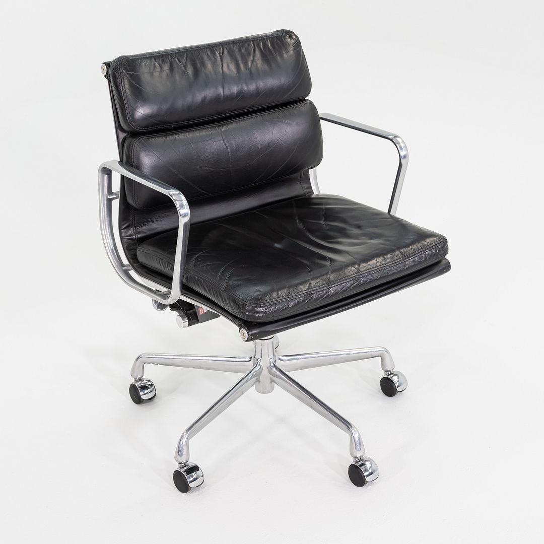 2003 Herman Miller Eames Soft Pad Management Desk Chair Black Leather 6x Avail