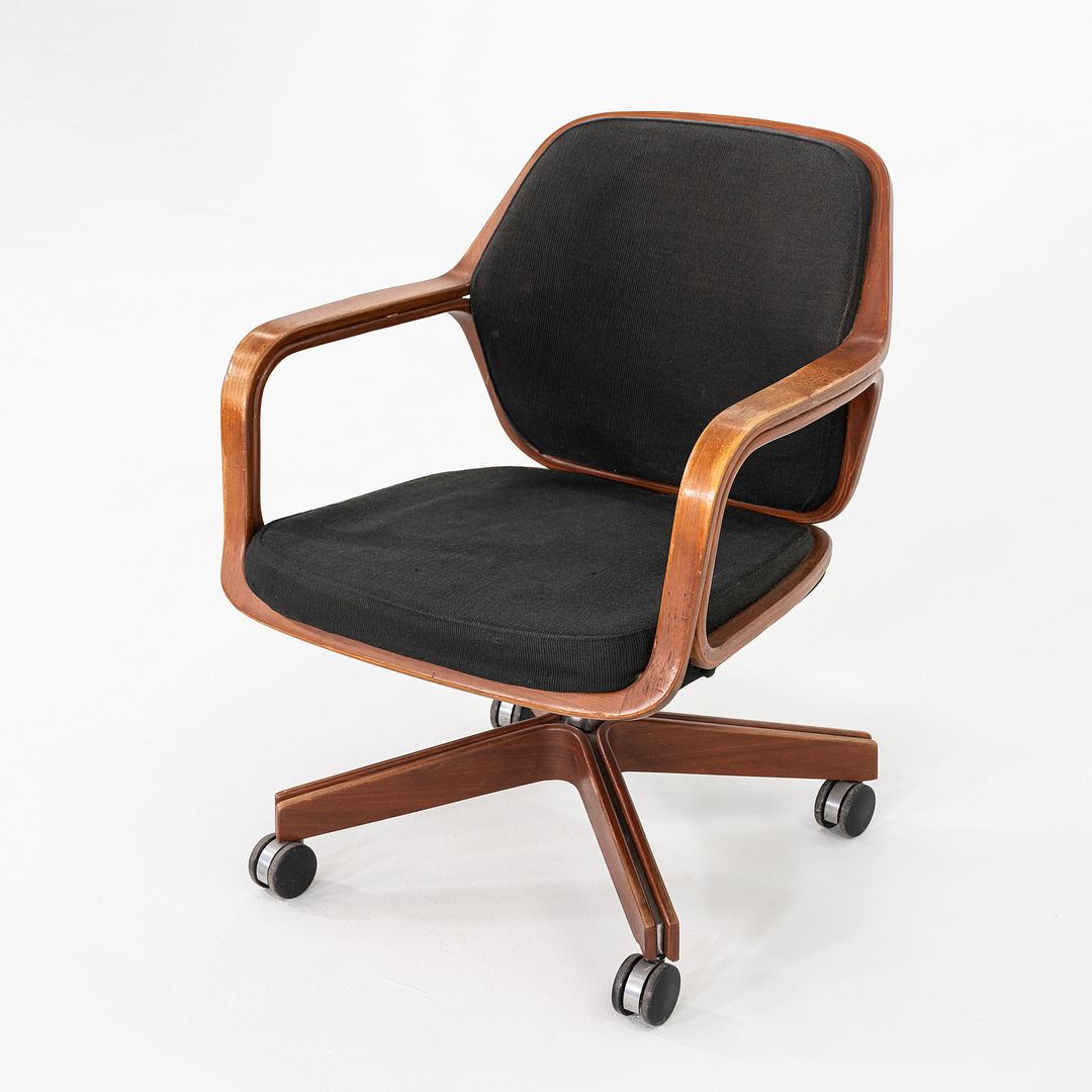 1960s Don Pettit for Knoll Associates Bent Walnut Desk Chair Black, Model 1105