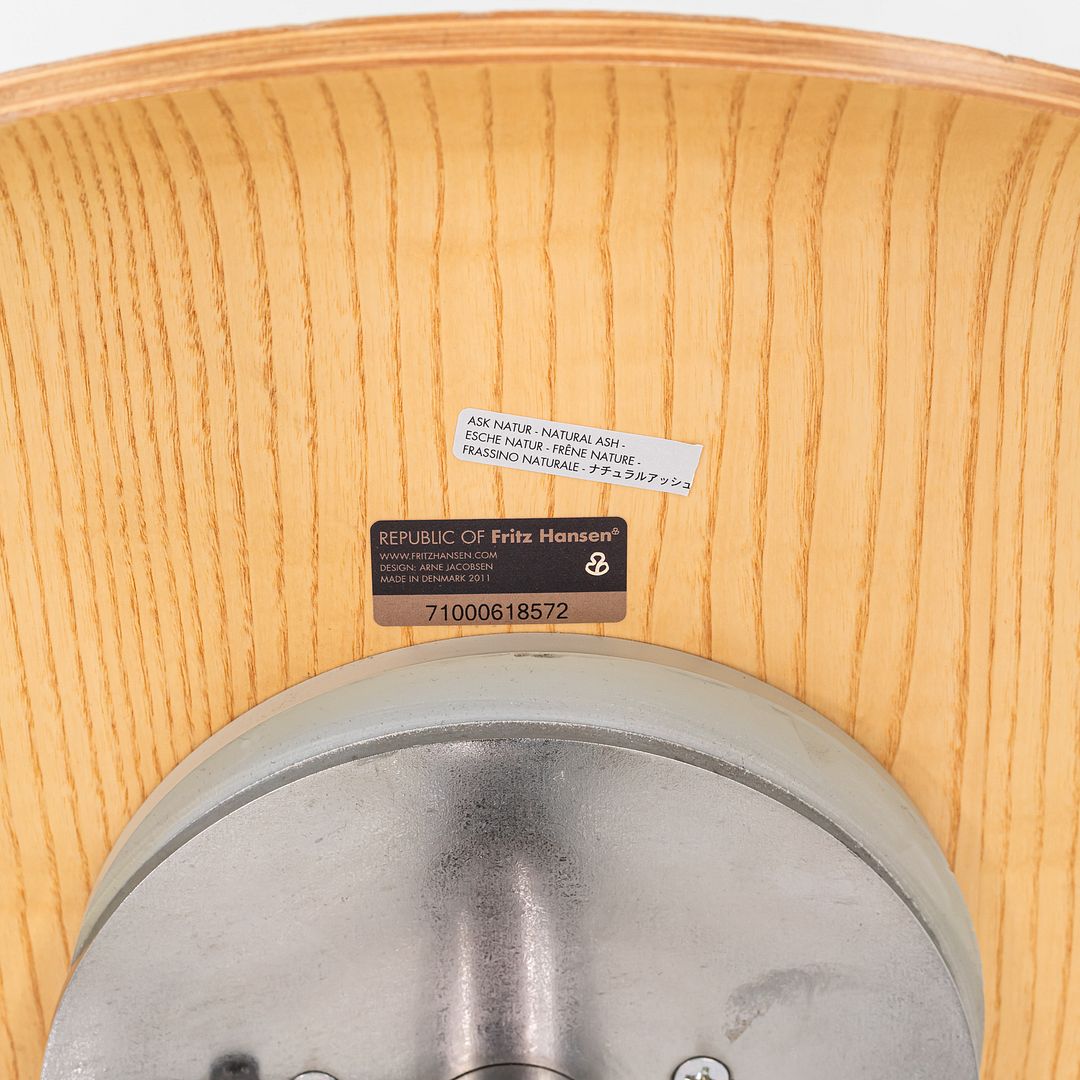 2011 Arne Jacobsen Fritz Hansen Series 7 Desk Chair Model 3217 12+ Available