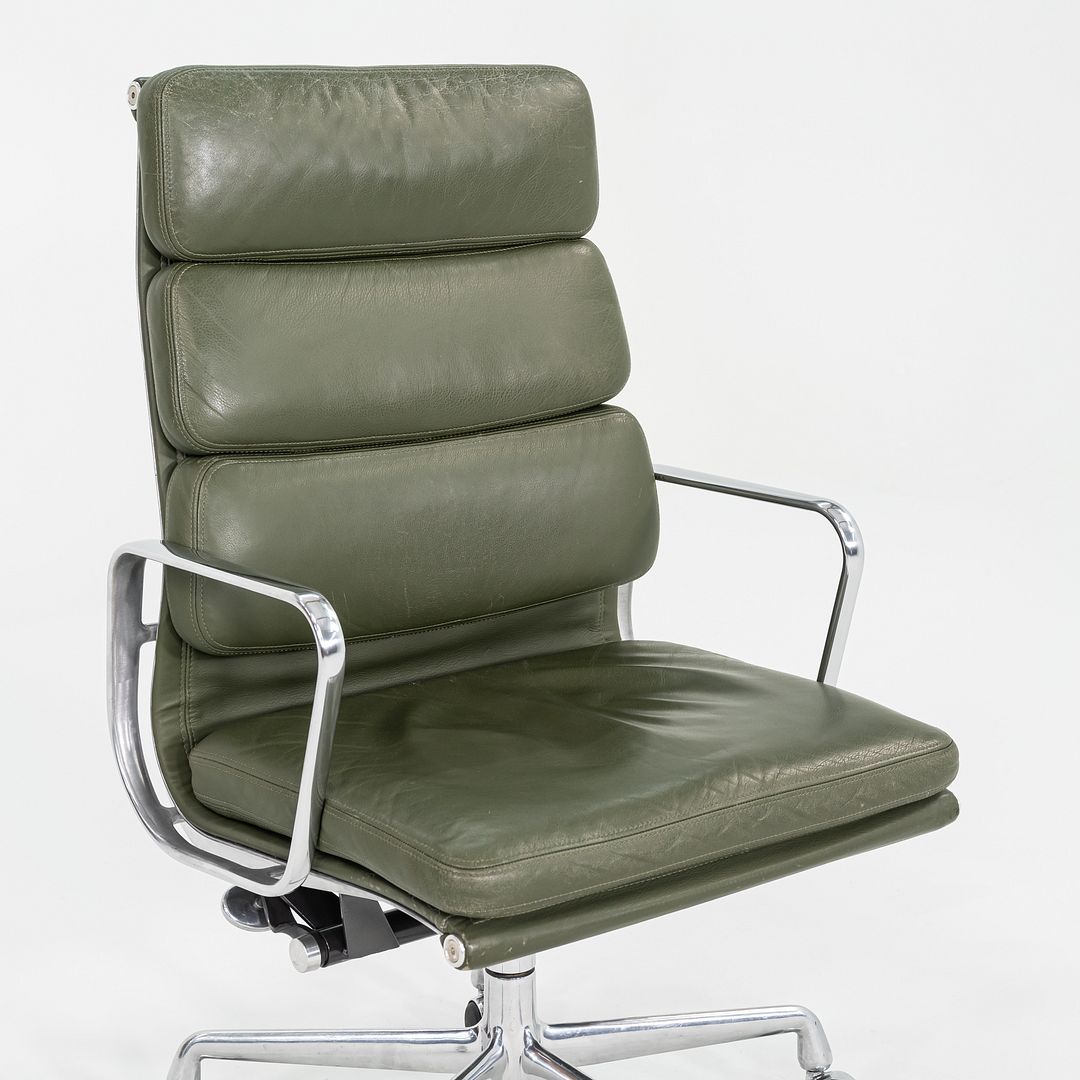2000s Herman Miller Eames Executive Soft Pad Desk Chair in Green Leather 12+ Available
