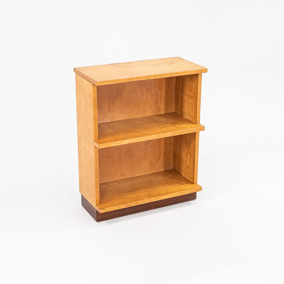 1939 Johnson Furniture Co. Bookshelf by Saarinen, Swanson, & Saarinen Swanson