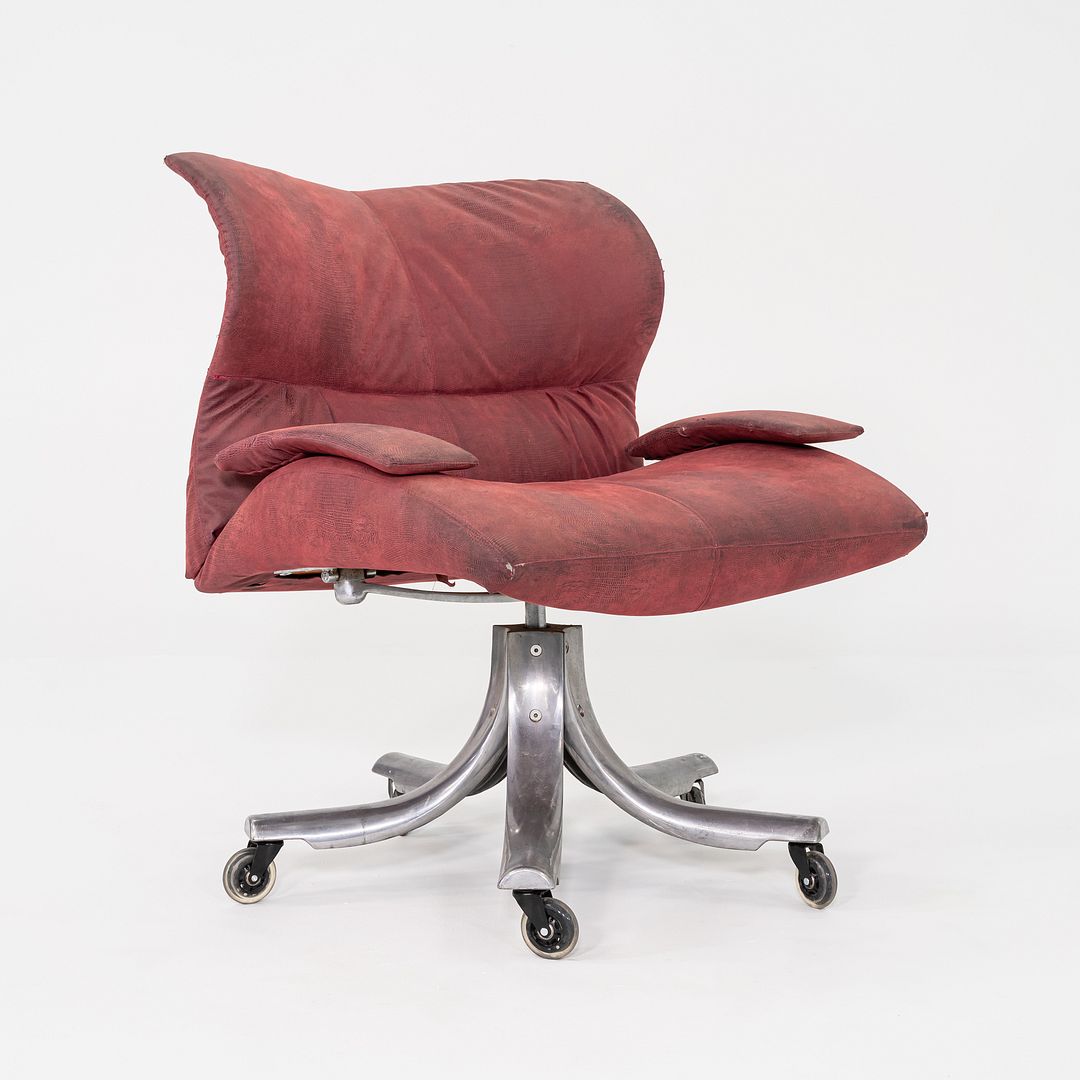 1970s Giovanni Offredi for Saporiti Italia Vela Swivel Desk Chair in Leather