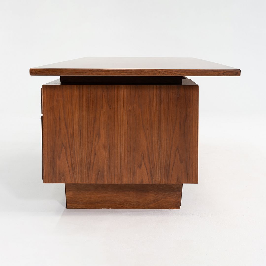 1970s Jens Risom Design Executive Desk in Walnut with Five Drawers