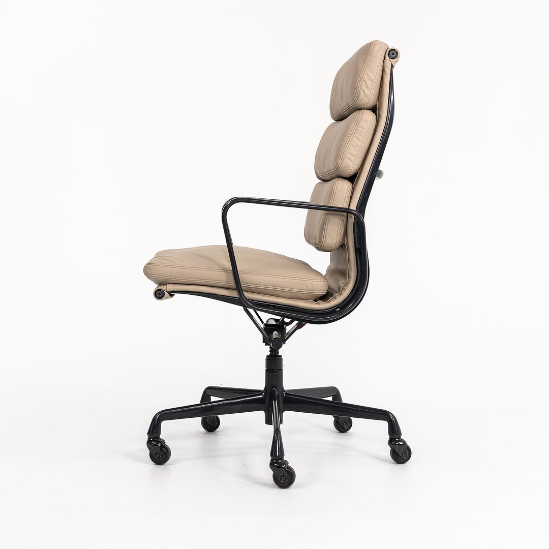 1990s Soft Pad Executive Chair, Model EA219 by Ray and Charles Eames for Herman Miller in Tan Leather with Dark Frame