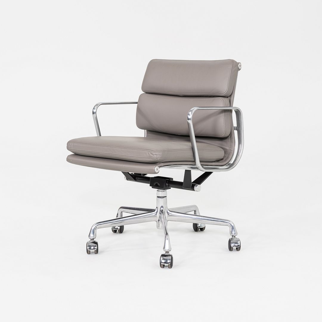 2013 Herman Miller Eames Soft Pad Management Desk Chair Grey Leather 3x Avail