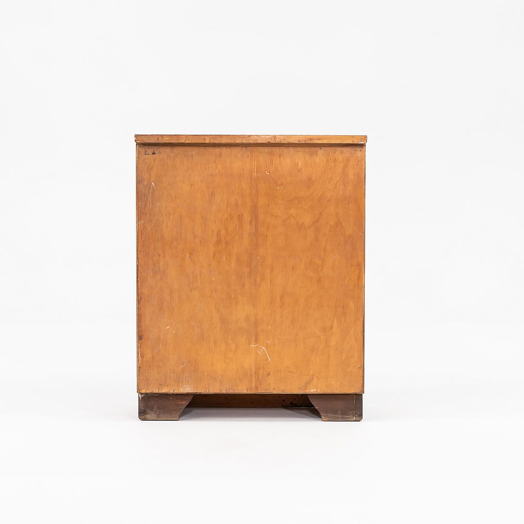 1939 Johnson Furniture Co. Bookshelf by Saarinen, Swanson, & Saarinen Swanson