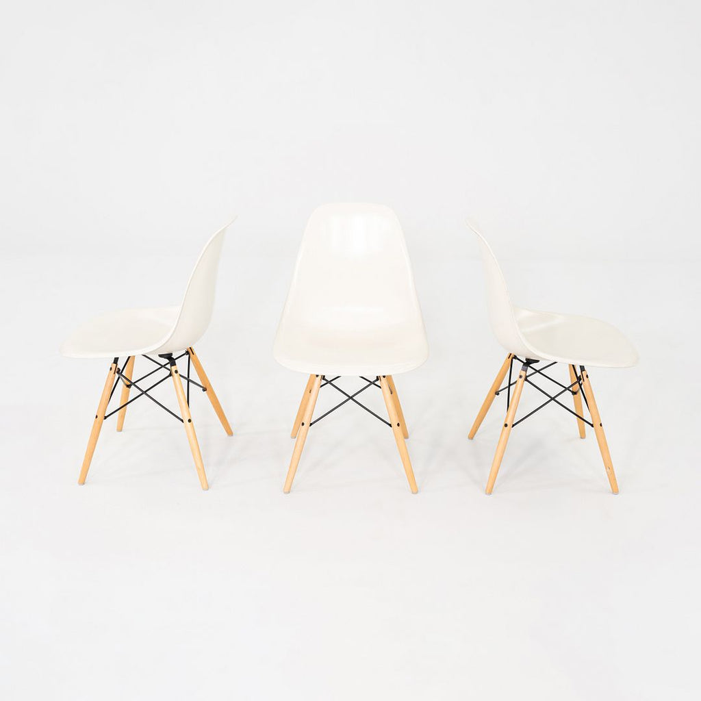 2014 Herman Miller Eames Fiberglass Dining Shell Chair DSW in Parchment 3x Avail