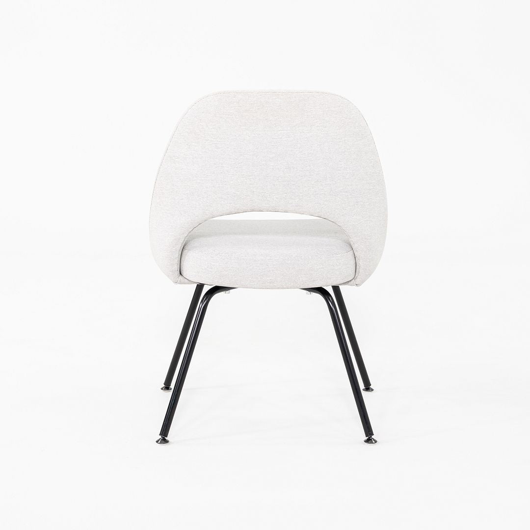 2020s Eero Saarinen for Knoll Executive Dining / Side Chair in Light Grey Fabric