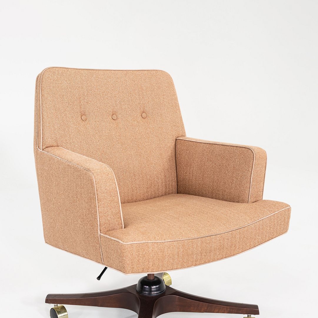 1960s Executive Desk Chair by Edward Wormley for Dunbar Tan Fabric with Piping