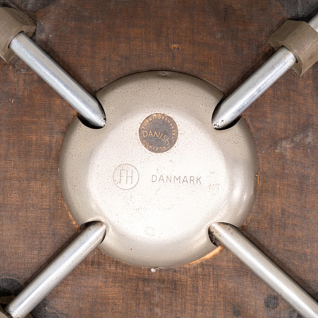 1960s Pair of Arne Jacobsen Fritz Hansen Model 3105 Mosquito Dining Armchairs