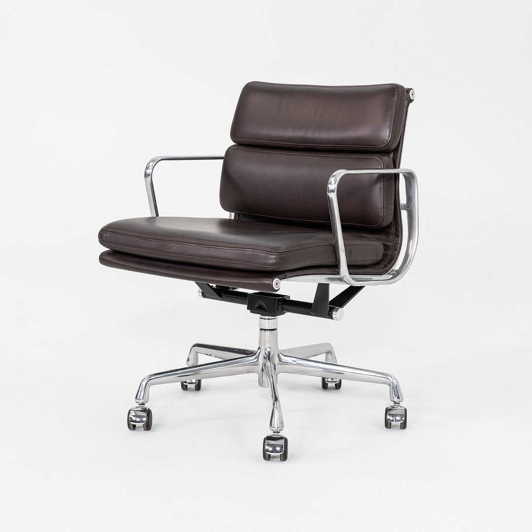 2019 Herman Miller Eames Soft Pad Management Desk Chair Brown Leather 2x Avail