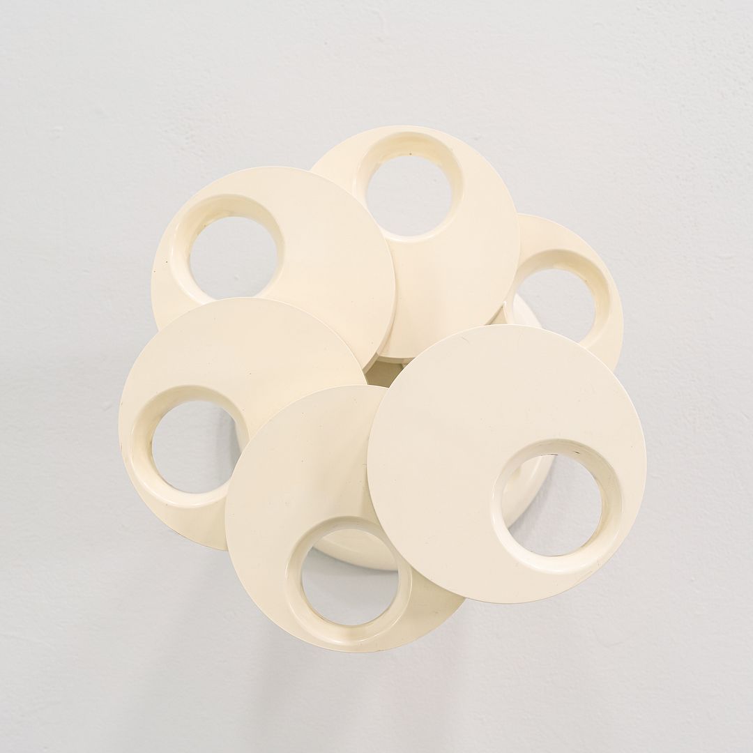 1970s Giancarlo Piretti for Anonima Castelli Pluvium Umbrella Stand in White