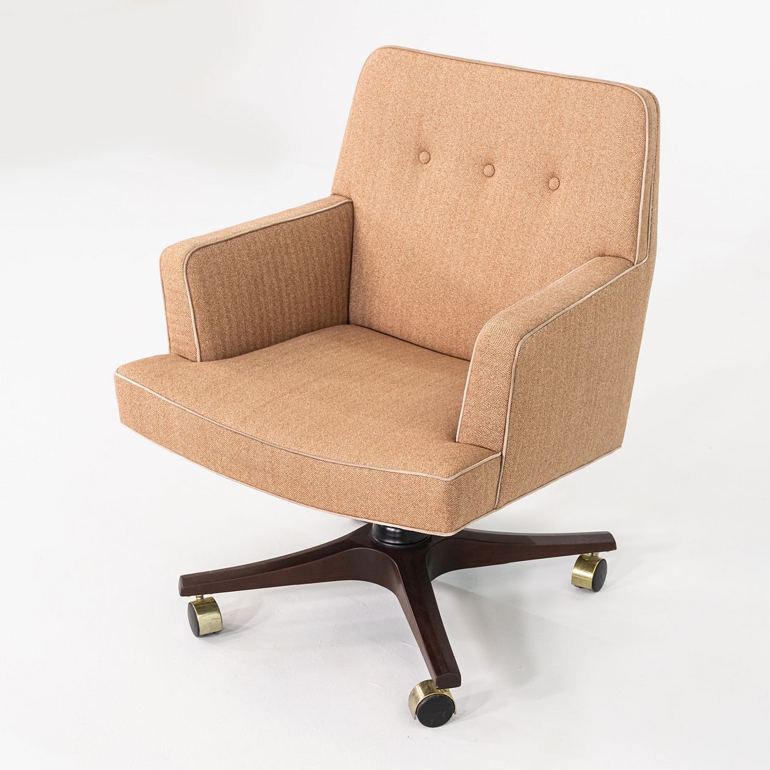 1960s Executive Desk Chair by Edward Wormley for Dunbar Tan Fabric with Piping