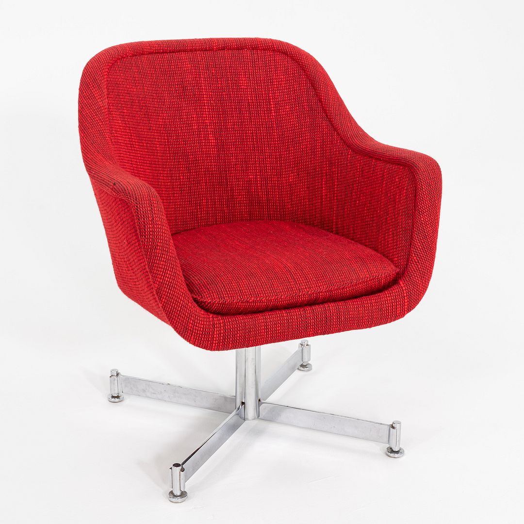 1970s Ward Bennett for Brickel Associates Bumper Swivel Armchair in Red Fabric