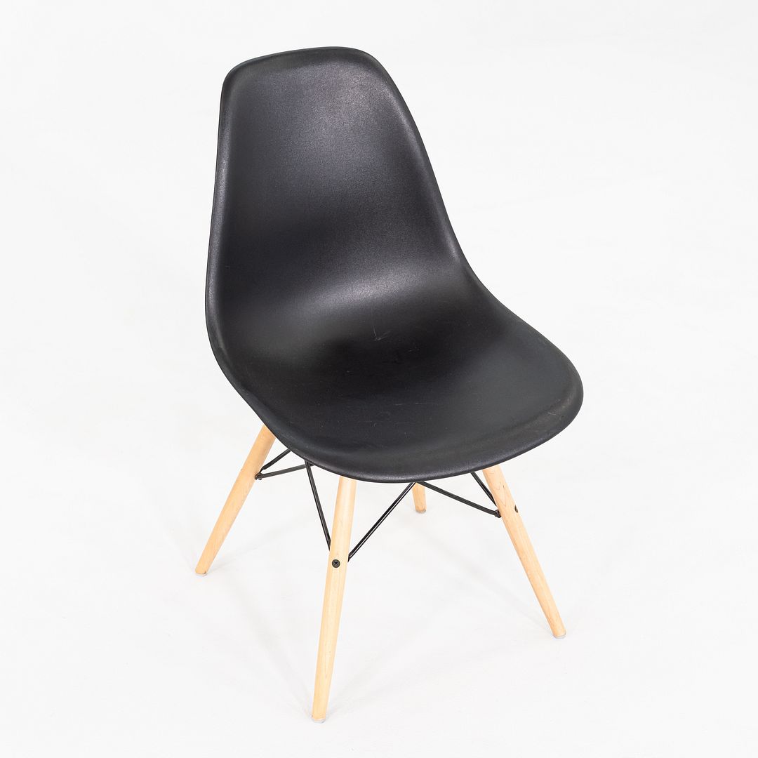 2012 Herman Miller Eames DSW Plastic Side Chair with Eiffel Tower Base 5x Avail