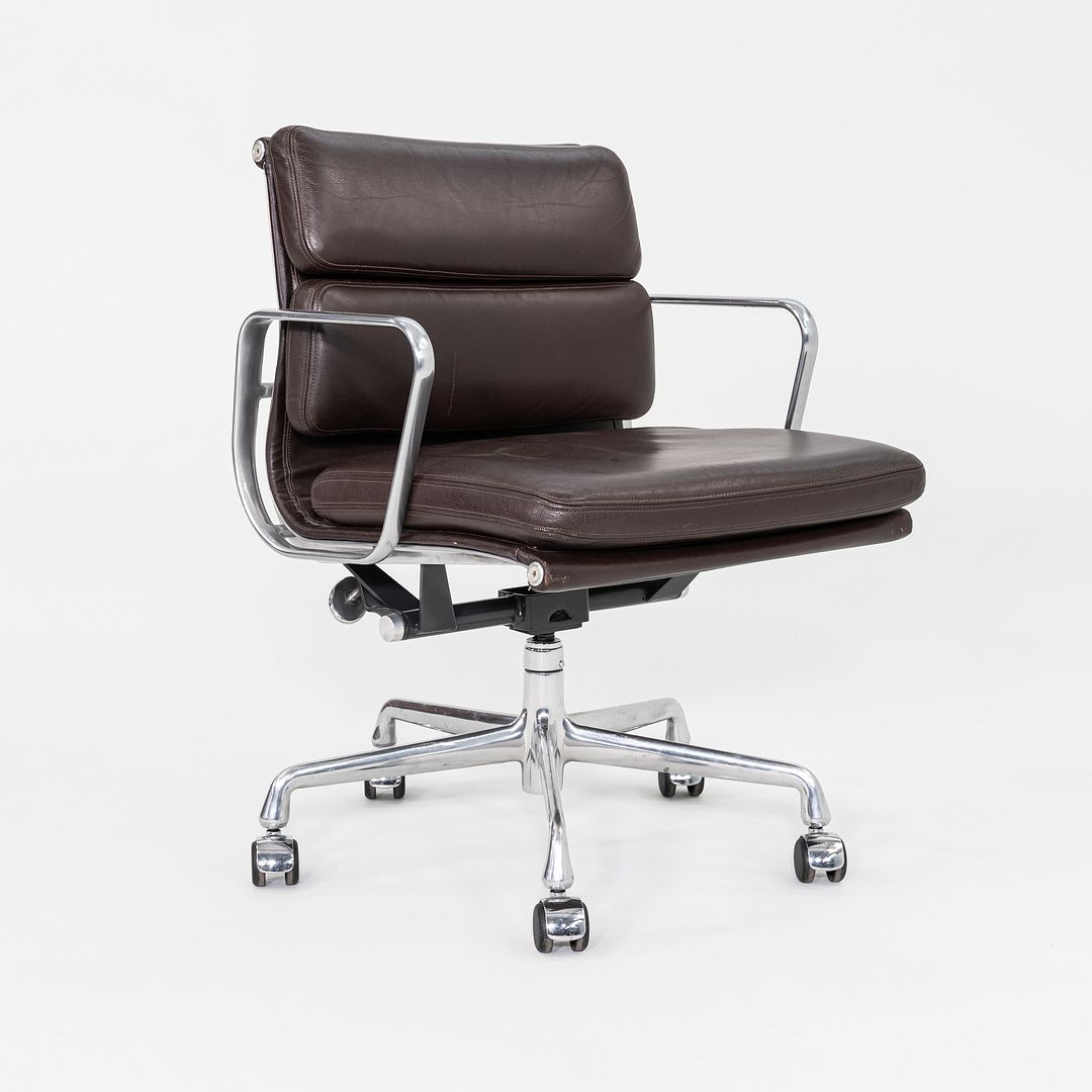 2009 Herman Miller Eames Soft Pad Management Desk Chair Brown Leather 7x Avail