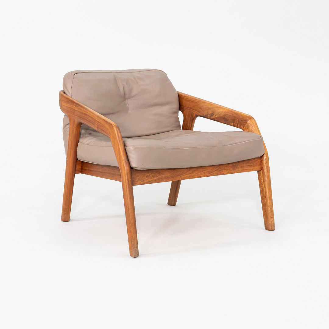2020s Formstelle Zeitraum Friday 1 Lounge Chair Walnut & Brown Leather 4x Avail