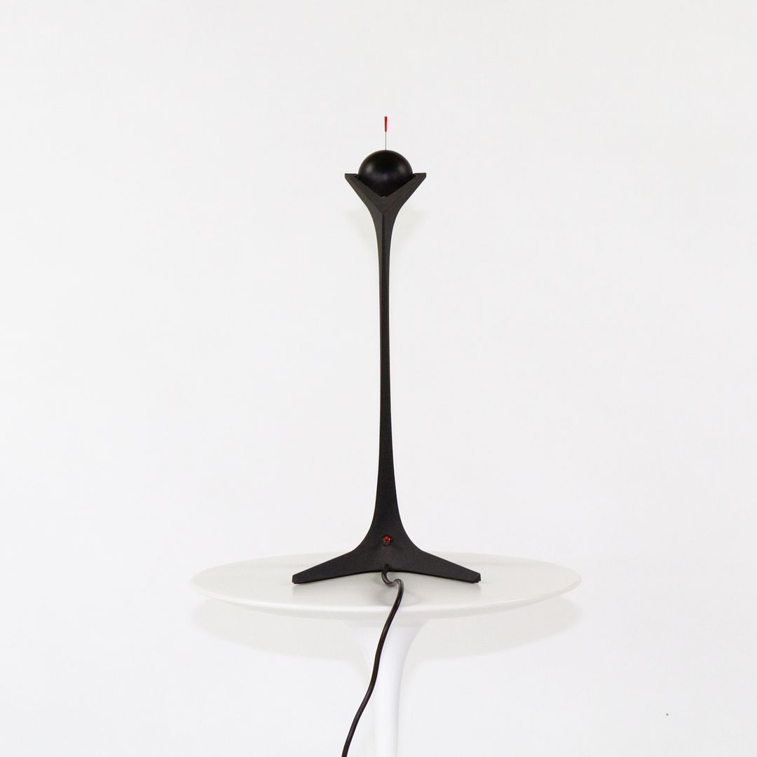 1990 Onidia' Desk Lamp by Santiago Calatrava for Artemide Methacrylate, Polyurethane Foam, Paint, Metal