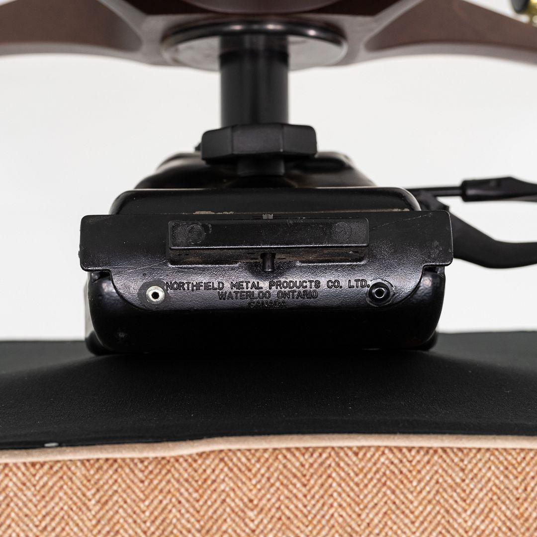 1960s Executive Desk Chair by Edward Wormley for Dunbar Tan Herringbone Fabric