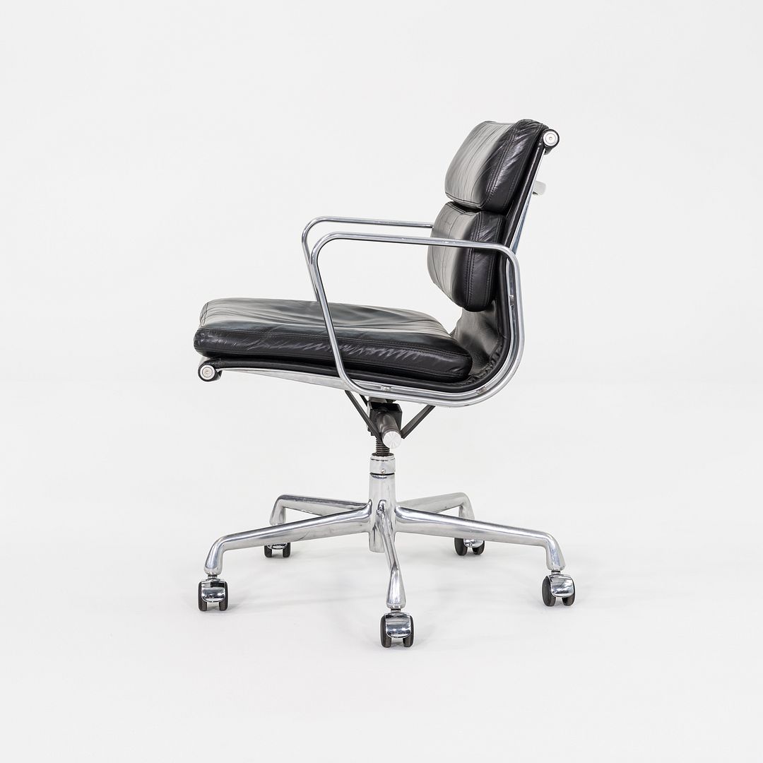 2003 Herman Miller Eames Soft Pad Management Desk Chair Black Leather 6x Avail