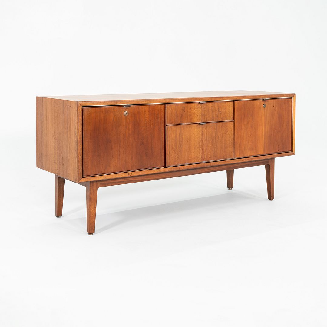 1960s Alexis Yermakov for Stow Davis Walnut Three Position Credenza w/ 4 Drawers