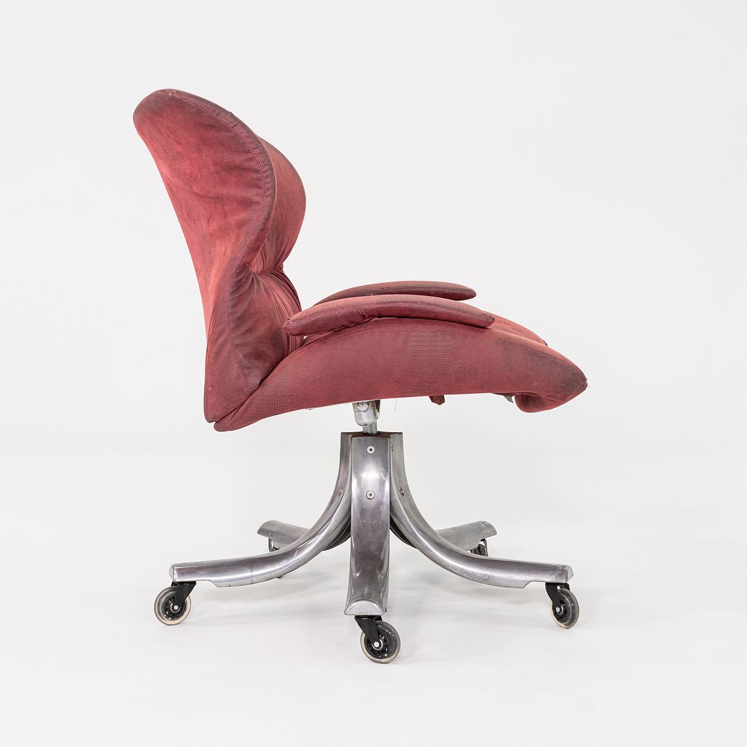 1970s Giovanni Offredi for Saporiti Italia Vela Swivel Desk Chair in Leather