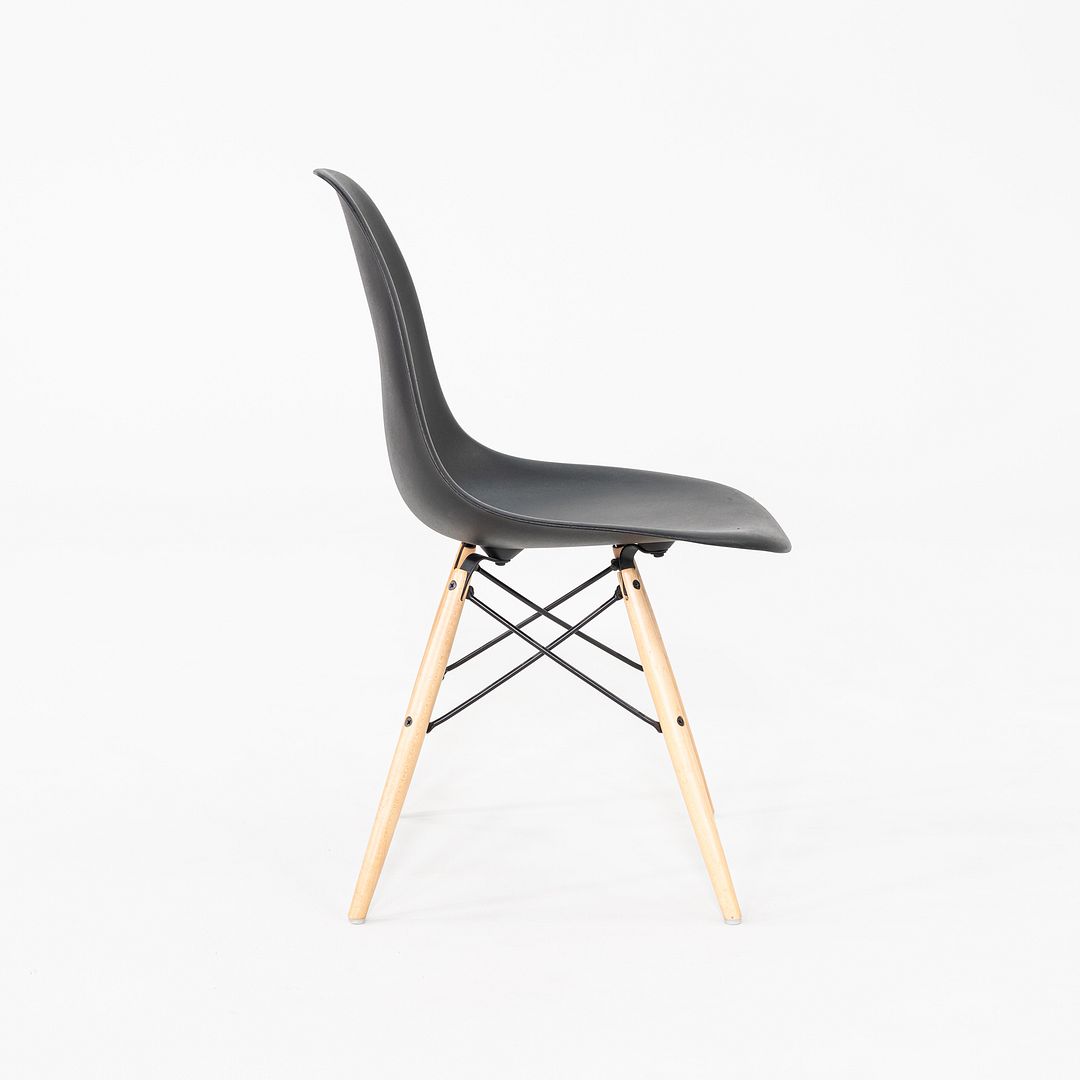 2012 Herman Miller Eames DSW Plastic Side Chair with Eiffel Tower Base 5x Avail