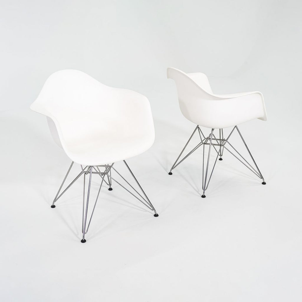 2019 Pair of Herman Miller Eames DAR Plastic Dining Arm Chairs with Eiffel Bases