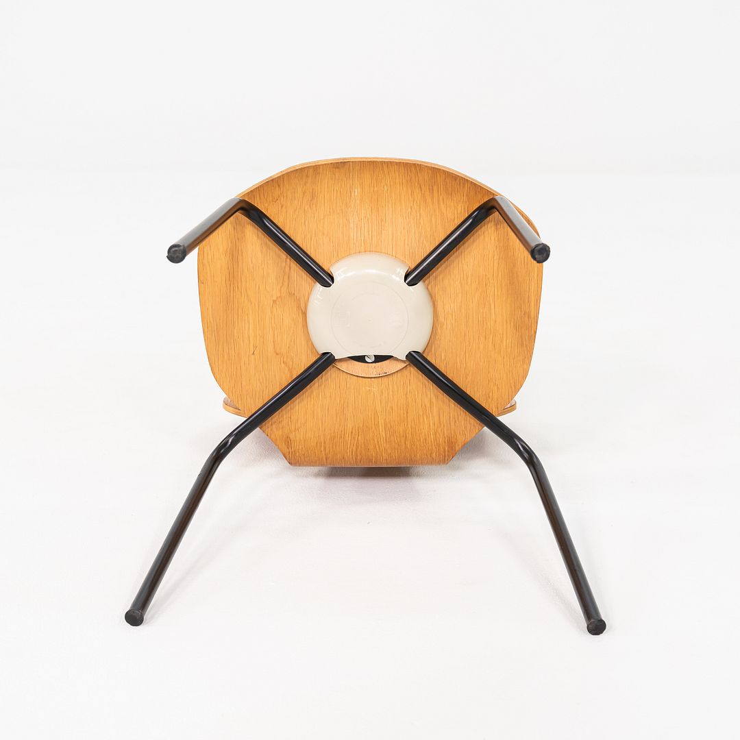 1976 Set of Three Arne Jacobsen Fritz Hansen 3123 Children's Chairs in Veneer