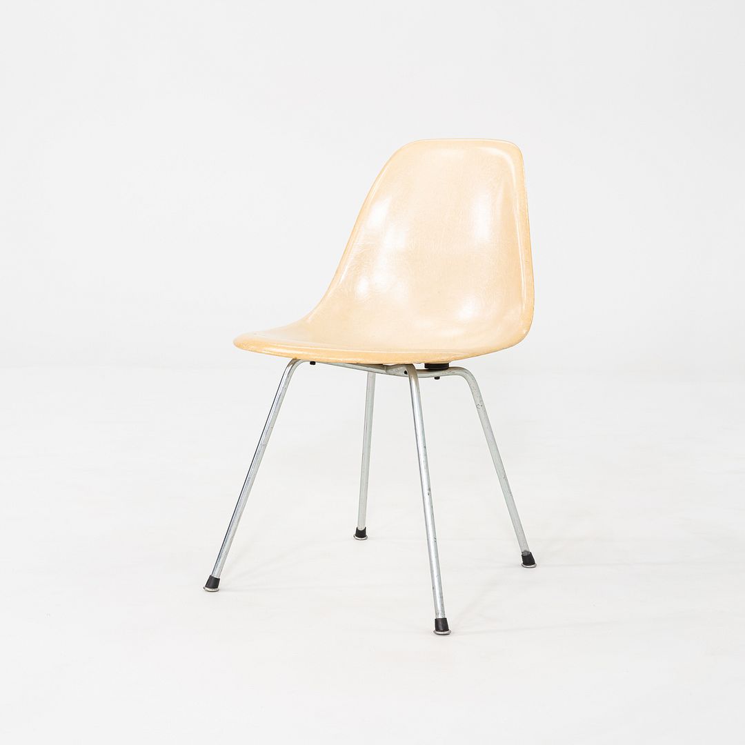 1955 Set of Four Herman Miller Eames Fiberglass DSX Chairs with Chrome H-Bases