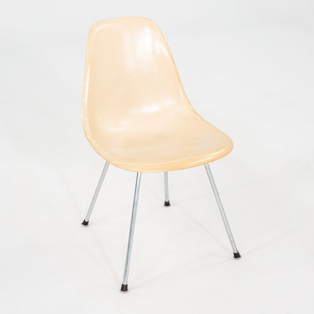 1955 Set of Four Herman Miller Eames Fiberglass DSX Chairs with Chrome H-Bases