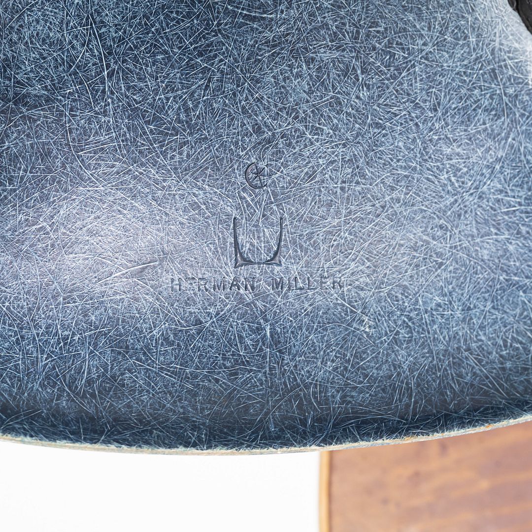 1970s Herman Miller Eames Molded Fiberglass Side Chair Navy Blue 24x Available